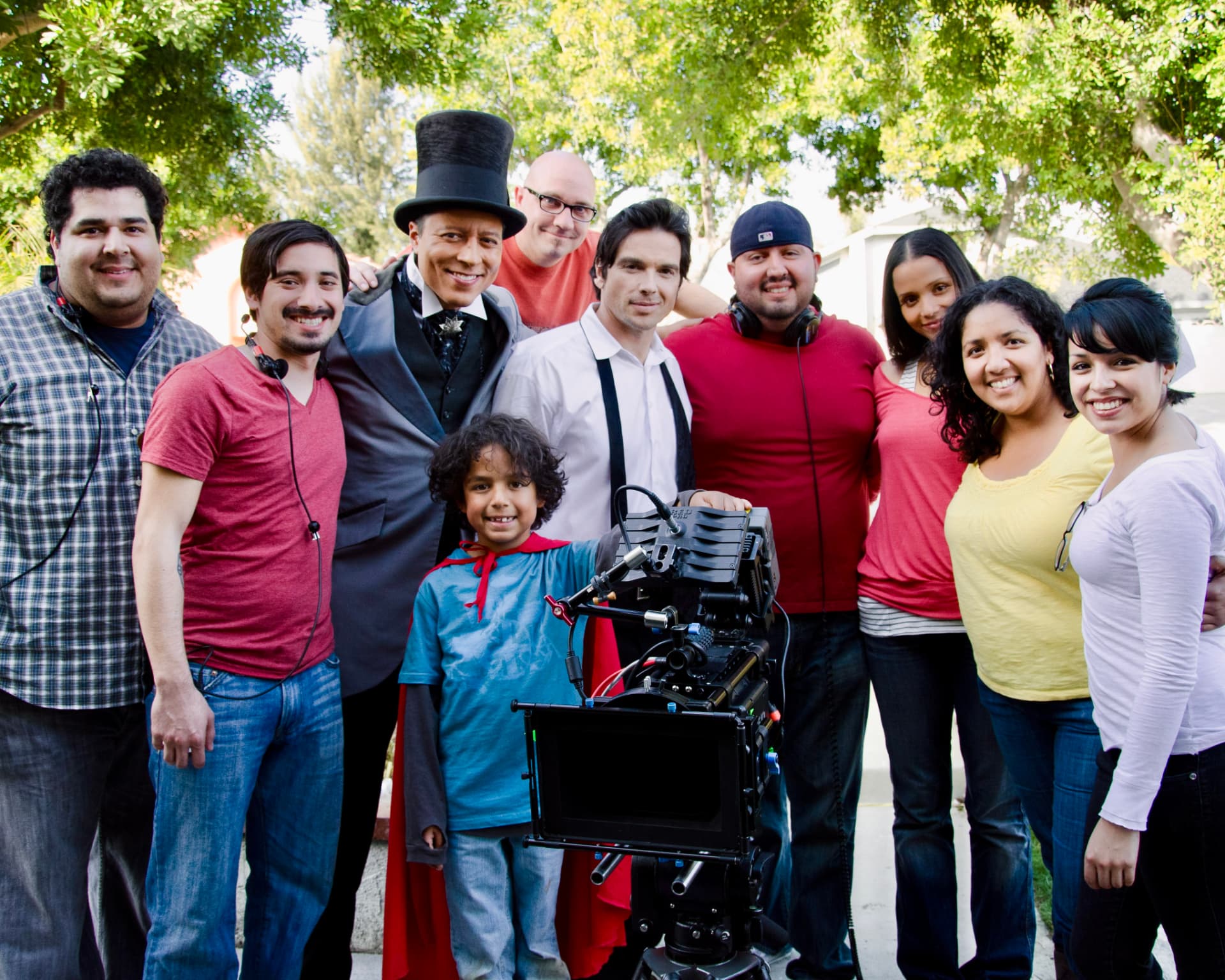 CAST AND CREW PHOTO — THE SHOOTING STAR SALESMAN